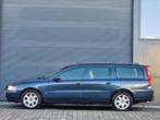 Volvo V70 2.4 Summum a/z onderhouden nwe apk 2026!, Blauw, 2435 cc, Dealer onderhouden, Euro 4