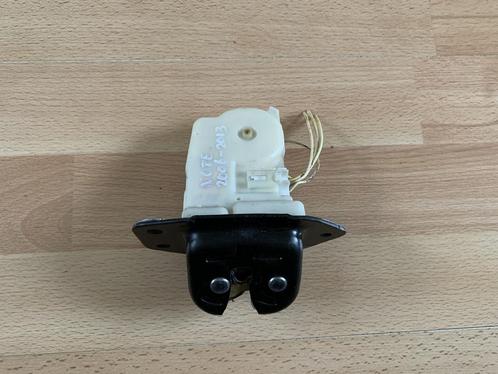 nissan note 2005 tot 2013 E11 achterklepslot slotmechaniek, Auto-onderdelen, Carrosserie en Plaatwerk, Nissan, Gebruikt, Ophalen of Verzenden