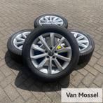 VW Passat Pirelli Sottozero 3 215/55/R17 94H