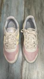 PUMA SNEAKERS MT 39, Puma, Ophalen of Verzenden, Zo goed als nieuw, Sneakers of Gympen