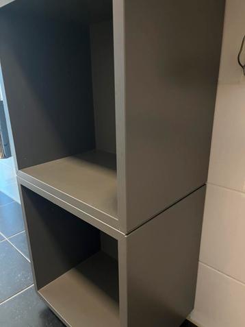 2 antraciet grijze kastjes EKET van IKEA 