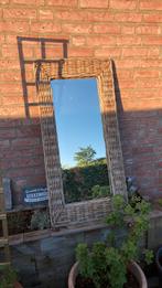 Spiegel met rotan rand 120 x 58 cm voor buiten in tuin, Huis en Inrichting, Woonaccessoires | Spiegels, Ophalen, Gebruikt, 100 tot 125 cm