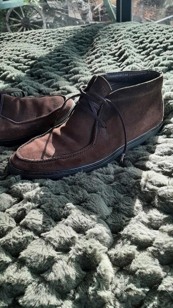 TOD'S Herenschoenen Bruin Suede mt 44, Kleding | Heren, Schoenen, Zo goed als nieuw, Bruin, Ophalen of Verzenden