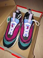 Nike Furyosa - Maat 40 - Nieuw!, Ophalen of Verzenden, Nieuw, Sneakers of Gympen