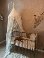 Mooi bronskleurig ledikantje, Ophalen, Zo goed als nieuw, Ledikant