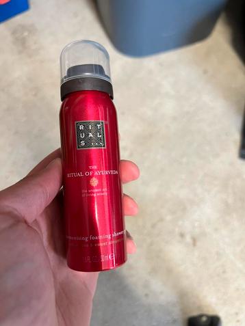 Rituals mini shower foam ‘ Ritual of Ayurveda beschikbaar voor biedingen