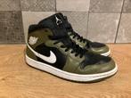 Air Jordan 1 mid. Maat 43, Kleding | Heren, Schoenen, Ophalen, Zo goed als nieuw