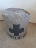 ronde grijze poef - hoogte 40 cm - met opdruk - GRATIS, Ophalen, Minder dan 50 cm, Gebruikt, Rond