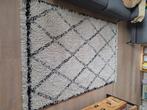 Prachtig Vloerkleed Varamin zwart/wit ruit, Ophalen, 150 tot 200 cm, Zo goed als nieuw, Modern
