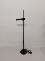 Vintage Luci Caltha Italy design staande lamp vloerlamp, Huis en Inrichting, Lampen | Vloerlampen, ..., Zo goed als nieuw, ...