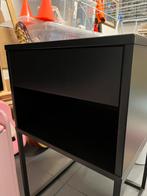 Nachtkastje, zwart, Huis en Inrichting, Kasten | Roldeurkasten en Archiefkasten, Ophalen, Minder dan 50 cm, Gebruikt, Minder dan 100 cm