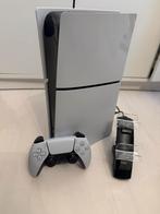 PlayStation 5 slim inclusief controller en oplaaddock, Ophalen of Verzenden, Zo goed als nieuw, Playstation 5