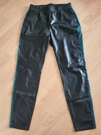 Vegan leren Sandwich broek maat 38 in topstaat, Maat 38/40 (M), Zwart, Ophalen of Verzenden, Zo goed als nieuw