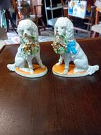 Antieke Porseleinen Hondjes - Set van Twee, Antiek en Kunst, Antiek | Porselein, Ophalen of Verzenden