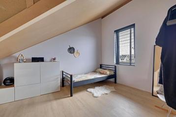 Zwart metalen bed - 90x200 cm beschikbaar voor biedingen