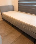 IKEA bed + Matras 90x200, Huis en Inrichting, Slaapkamer | Bedden, Ophalen, 90 cm, Eenpersoons, Zo goed als nieuw