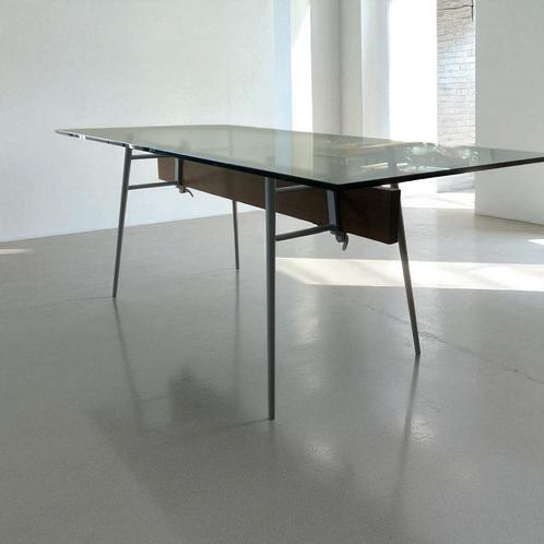 Cassina Minimum MT Design Tafel Starck, Huis en Inrichting, Tafels | Eettafels, Gebruikt, 50 tot 100 cm, 150 tot 200 cm, Vijf personen of meer