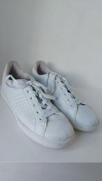 Osaga schoenen maat 37, Ophalen of Verzenden, Zo goed als nieuw, Zwart, Sneakers of Gympen