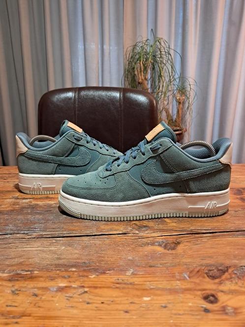 Nike Air Force 1 Premium 'Hasta' Size 39, Kleding | Dames, Schoenen, Zo goed als nieuw, Sneakers of Gympen, Groen, Ophalen of Verzenden