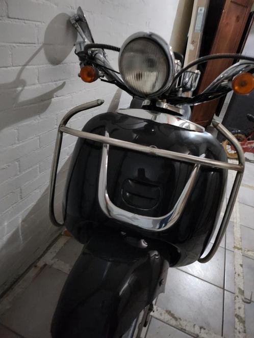 Fosti Grande Retro scooter, Fietsen en Brommers, Snorfietsen en Snorscooters, Gebruikt, Overige merken, Ophalen
