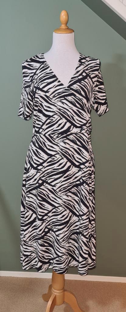 Jurk &Co Woman L/XL - 42/44 🌸, Kleding | Dames, Jurken, Overige kleuren, Onder de knie, Ophalen of Verzenden