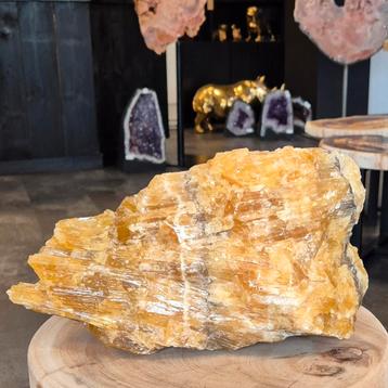 Honing calciet 9,5 kilo beschikbaar voor biedingen