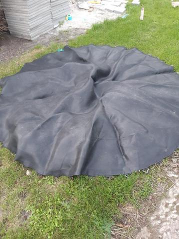 trampoline , trampolinenet  beschikbaar voor biedingen