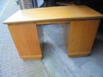 vintage BUREAU met 2 deuren, Antiek en Kunst, Ophalen of Verzenden