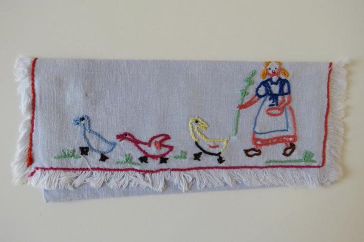 oude geborduurde servet zakjes uit Frankrijk, Hobby en Vrije tijd, Overige Hobby en Vrije tijd, Zo goed als nieuw, Verzenden