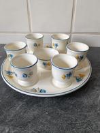 Schotel met 6 eierdopjes en zoutkommetje, Antiek en Kunst, Ophalen of Verzenden