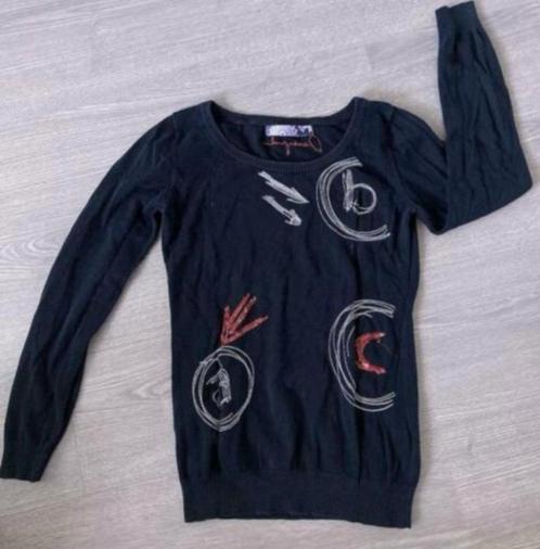 DESIGUAL Heerlijke dunne zwarte trui , maat 38, Kleding | Dames, Truien en Vesten, Gedragen, Maat 38/40 (M), Zwart, Ophalen of Verzenden