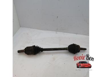 Aandrijfas links-voor van een Opel Corsa beschikbaar voor biedingen