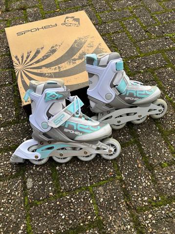Skates / Inline skates / Skeelers maat 39 dames merk Spokey beschikbaar voor biedingen