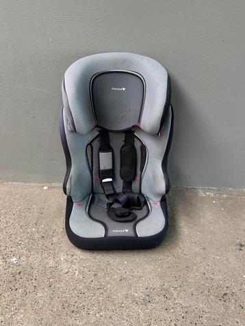 Auto stoel van Prenatal beschikbaar voor biedingen
