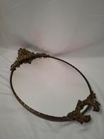 Vintage Spiegel met Sierlijke Details, Antiek en Kunst, Ophalen of Verzenden, Ovaal, Minder dan 50 cm