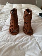 Elegante Damesschoenen Maat 38 - Zo goed als nieuw!, Kleding | Dames, Schoenen, Ophalen of Verzenden, Zo goed als nieuw, Bruin