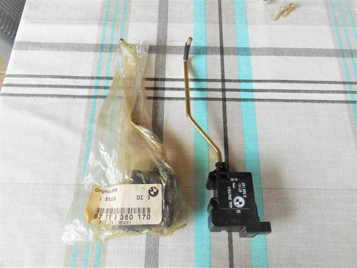 BMW E36 Cabrio Stelaandrijving handschoenkastje, Auto-onderdelen, Dashboard en Schakelaars, BMW, Nieuw, Ophalen of Verzenden