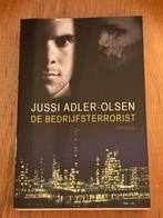 Jussi Adler Olsen De Bedrijfsterrorist, Boeken, Thrillers, Ophalen of Verzenden, Gelezen, Jussi Adler-Olsen, Scandinavië