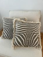 Nieuwe Zebra kussens beige tinten, katoen. 2 stuks, Ophalen, Nieuw, Beige, Vierkant