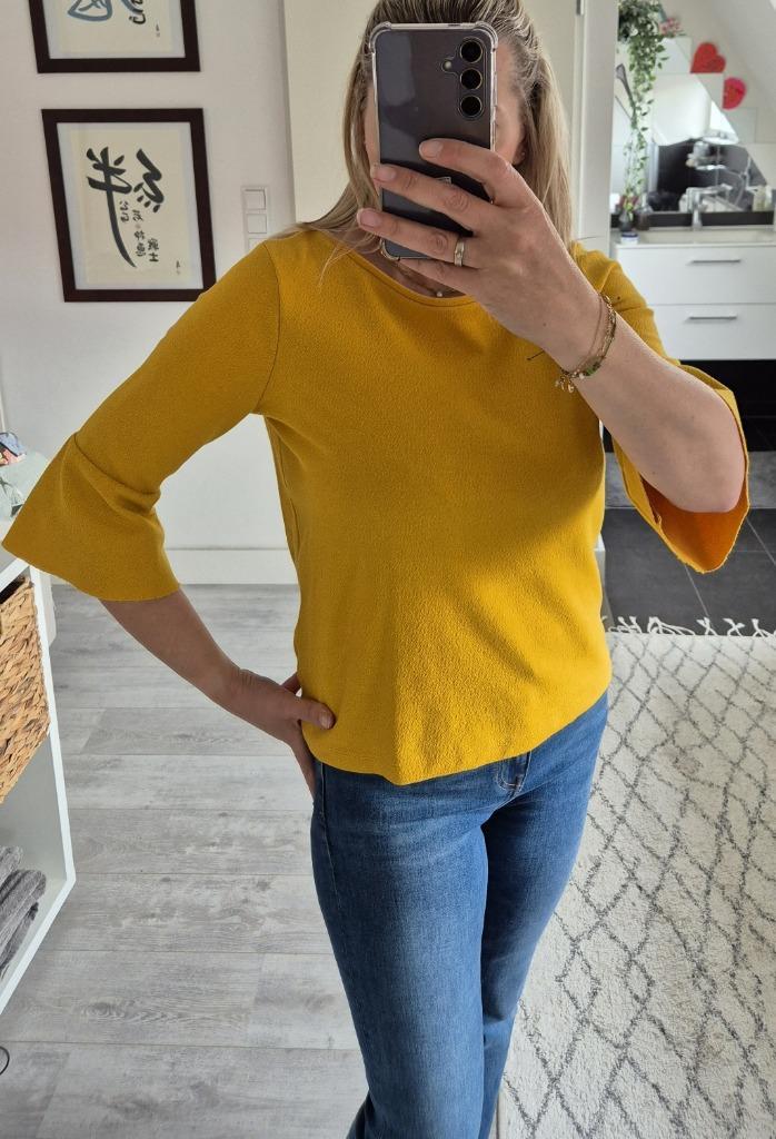 Okergeel Truitje - HEMA - Maat S || Driekwart mouw, Kleding | Dames, Truien en Vesten, Zo goed als nieuw, Maat 38/40 (M), Geel