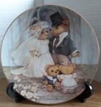 Franklin Mint Wandbord Huwelijk Married Teddy Bear Picknick, Ophalen of Verzenden, Zo goed als nieuw, Porselein, Bord of Schaal