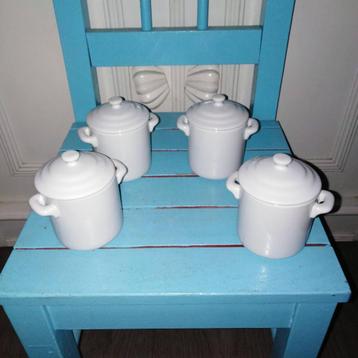 Mini pannetjes wit hoog 4 stuks beschikbaar voor biedingen