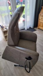 relaxfauteuil / sta op stoel, Huis en Inrichting, Ophalen, Minder dan 75 cm, Zo goed als nieuw, Metaal