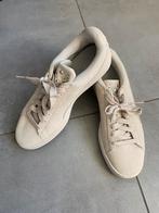 Puma beige sneakers maat 39 zgan, Puma, Beige, Ophalen of Verzenden, Sneakers of Gympen