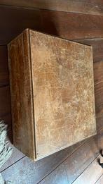 Oud vintage kistje, Huis en Inrichting, Woonaccessoires | Kisten, Ophalen of Verzenden, Gebruikt, Minder dan 50 cm