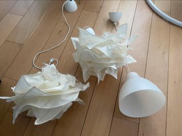 Set van 3 witte lampen beschikbaar voor biedingen