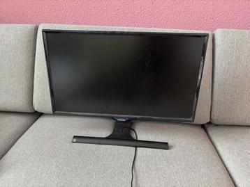 Samsung computerscherm beschikbaar voor biedingen