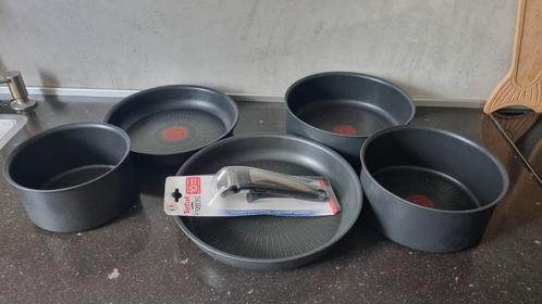 Nieuwe tefal griploze pannenset alle kookboeken + inductie, Huis en Inrichting, Keuken | Keukenbenodigdheden, Nieuw, Ophalen of Verzenden