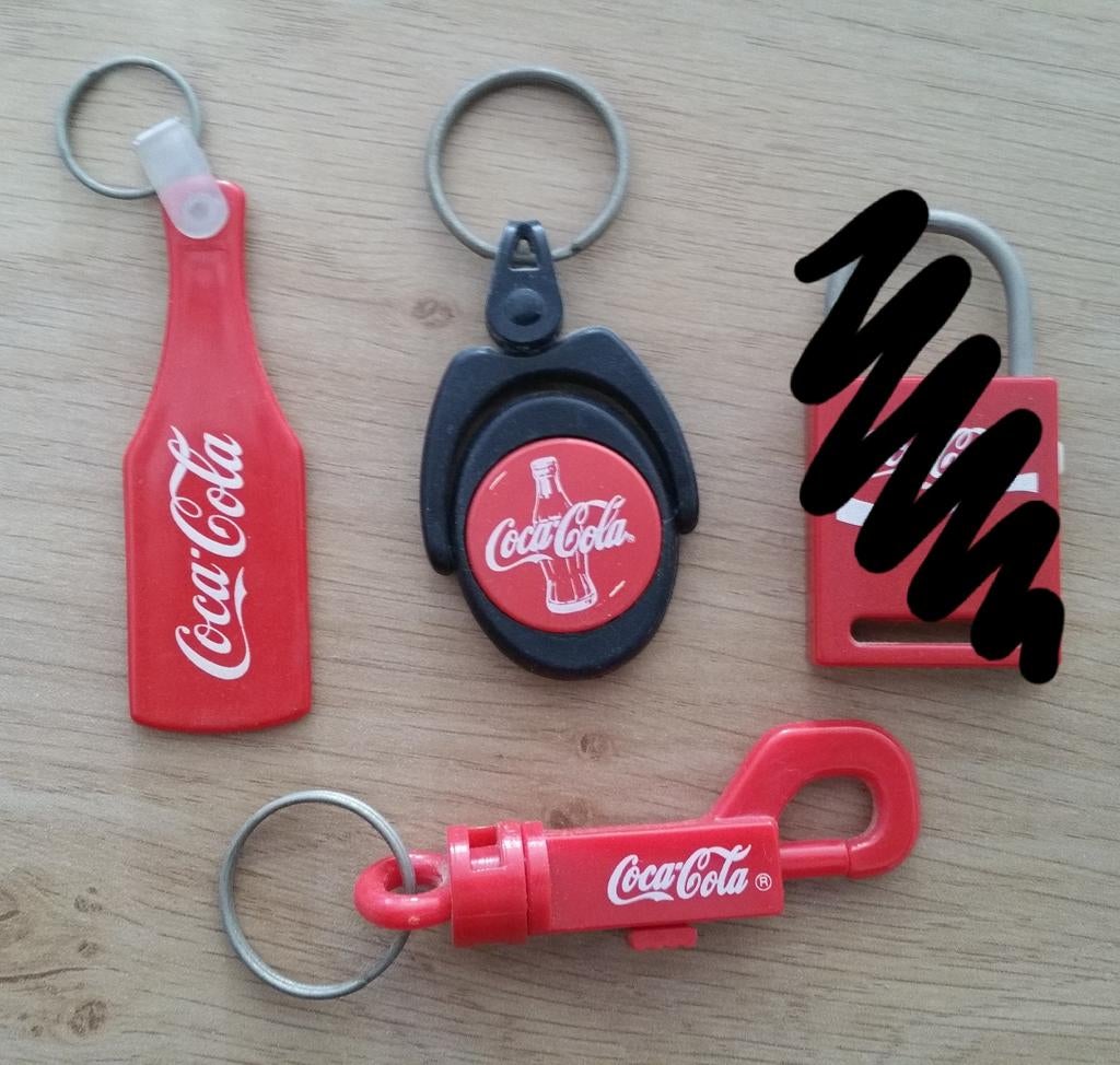 3 verschillende Coca-Cola sleutelhangers (3), Verzamelen, Sleutelhangers, Ophalen of Verzenden, Zo goed als nieuw