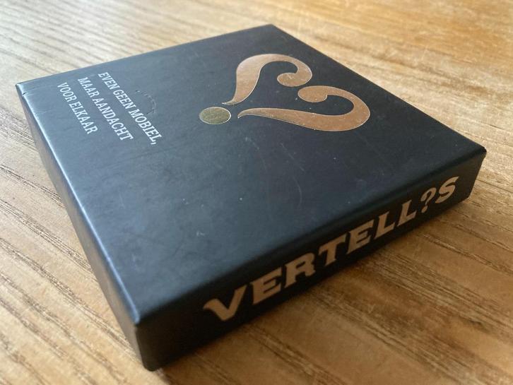 Vertellis - Feestdagen-editie (2-8 spelers, 8+jaar) nieuw, Hobby en Vrije tijd, Gezelschapsspellen | Kaartspellen, Nieuw, Een of twee spelers